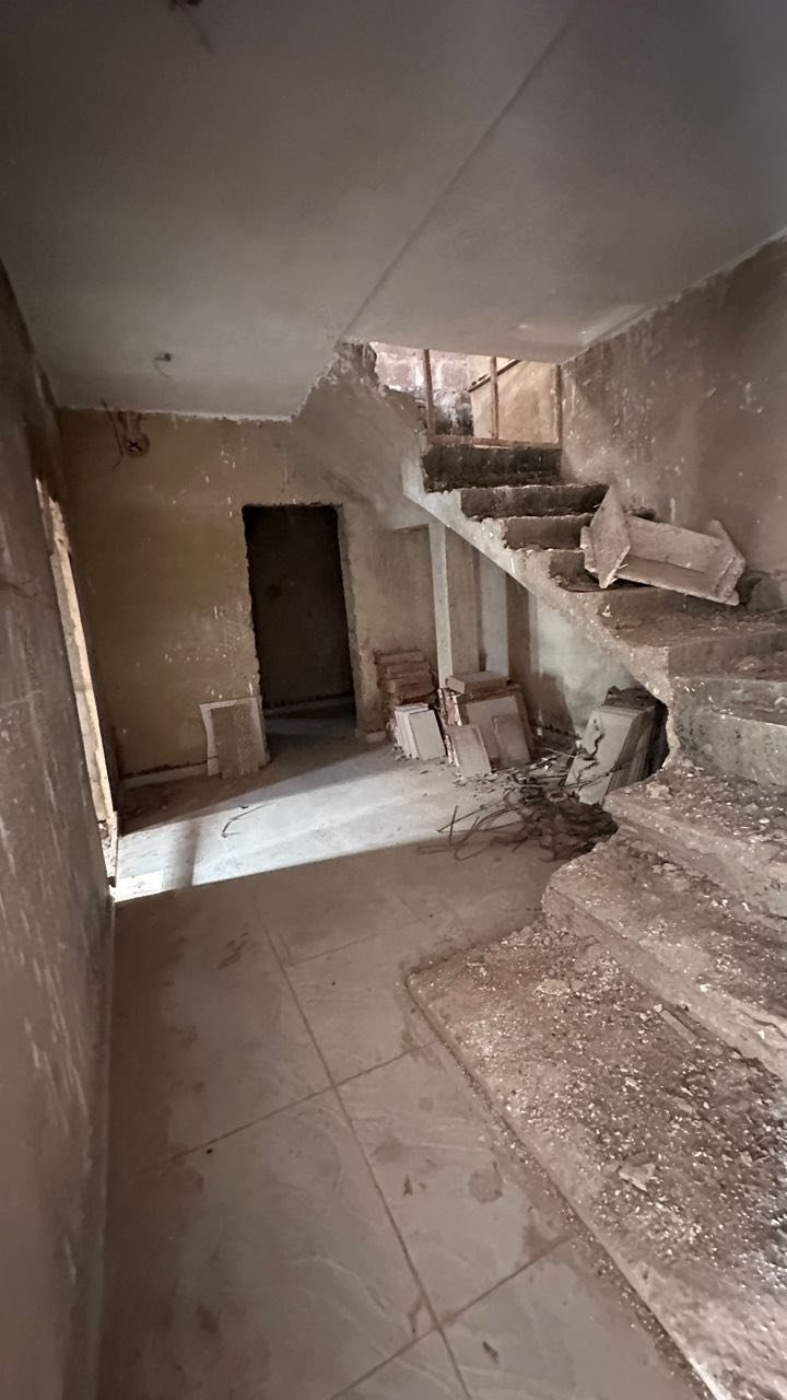 FOR SALE:  Under construction hotel at ground floor level, going to 2 floors is available for sale at Inaolaji, Oluyole. Situated on 3 plots of land (800 Sq Mts)