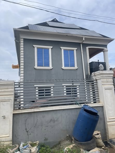 4 BEDROOM DUPLEX WELL COMPLETED WITH FULL POP FULL TILES 